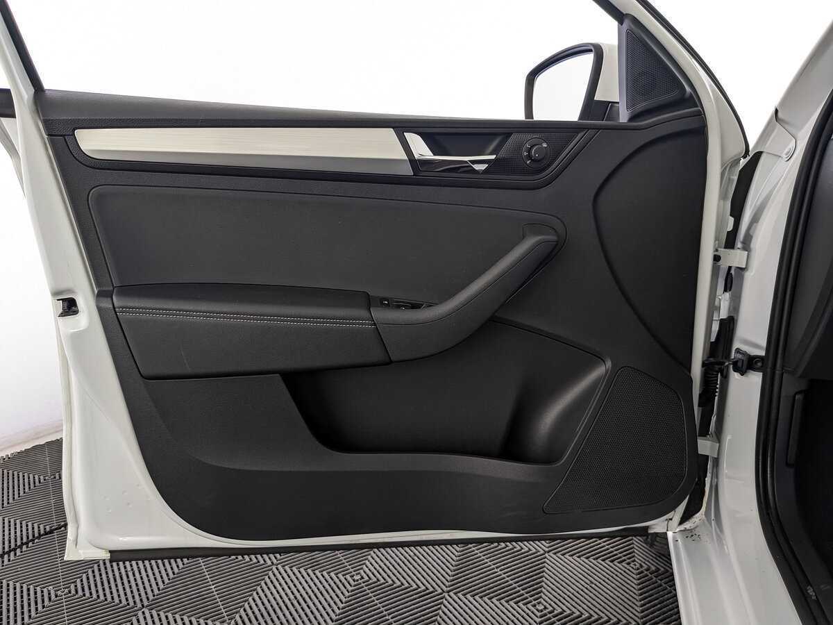 Skoda Rapid 2019 года с пробегом. Фото: #14