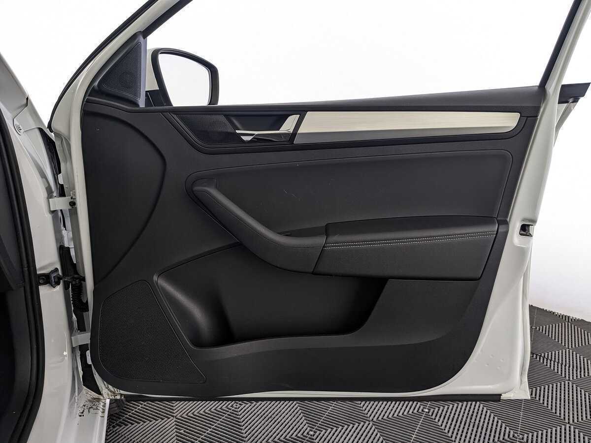 Skoda Rapid 2019 года с пробегом. Фото: #20