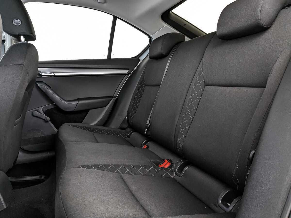 Skoda Octavia 2017 года с пробегом. Фото: #13