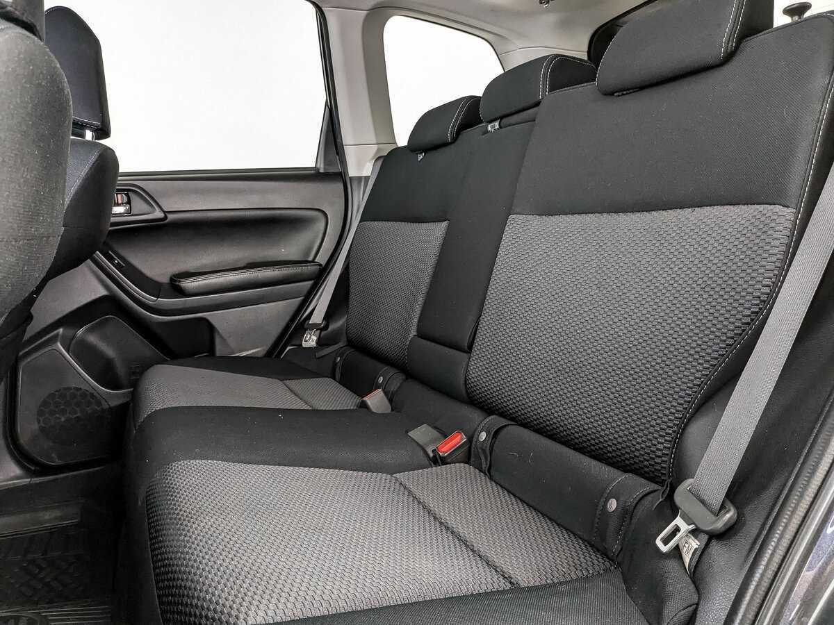 Subaru Forester 2015 года с пробегом. Фото: #13