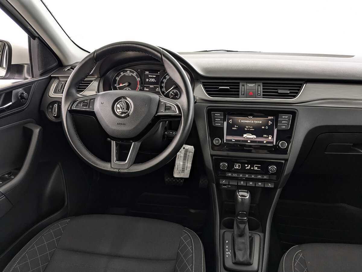 Skoda Rapid 2018 года с пробегом. Фото: #16