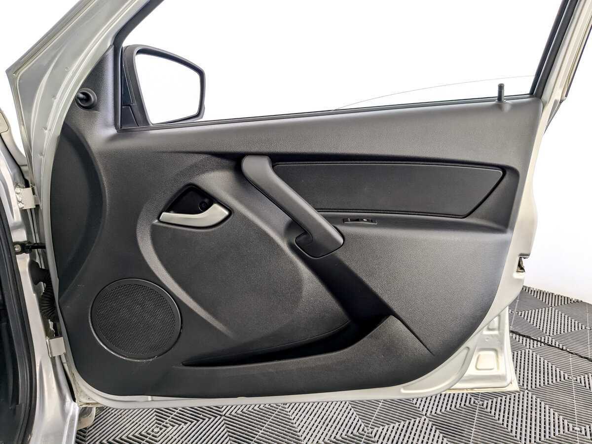 Lada (ВАЗ) Granta 2018 года с пробегом. Фото: #19