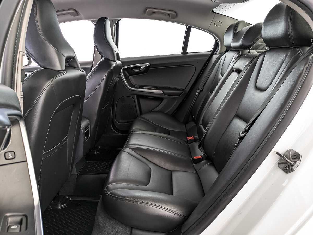 Volvo S60 2016 года с пробегом. Фото: #13