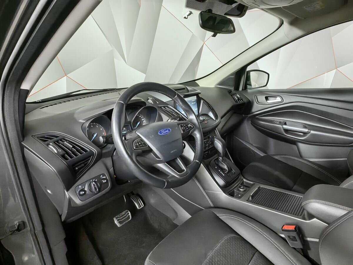 Ford Kuga 2018 года с пробегом. Фото: #12