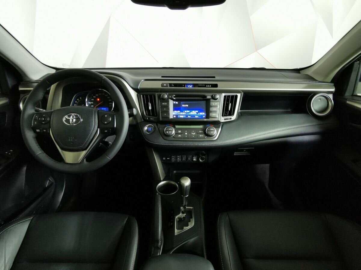 Toyota RAV4 2014 года с пробегом. Фото: #9