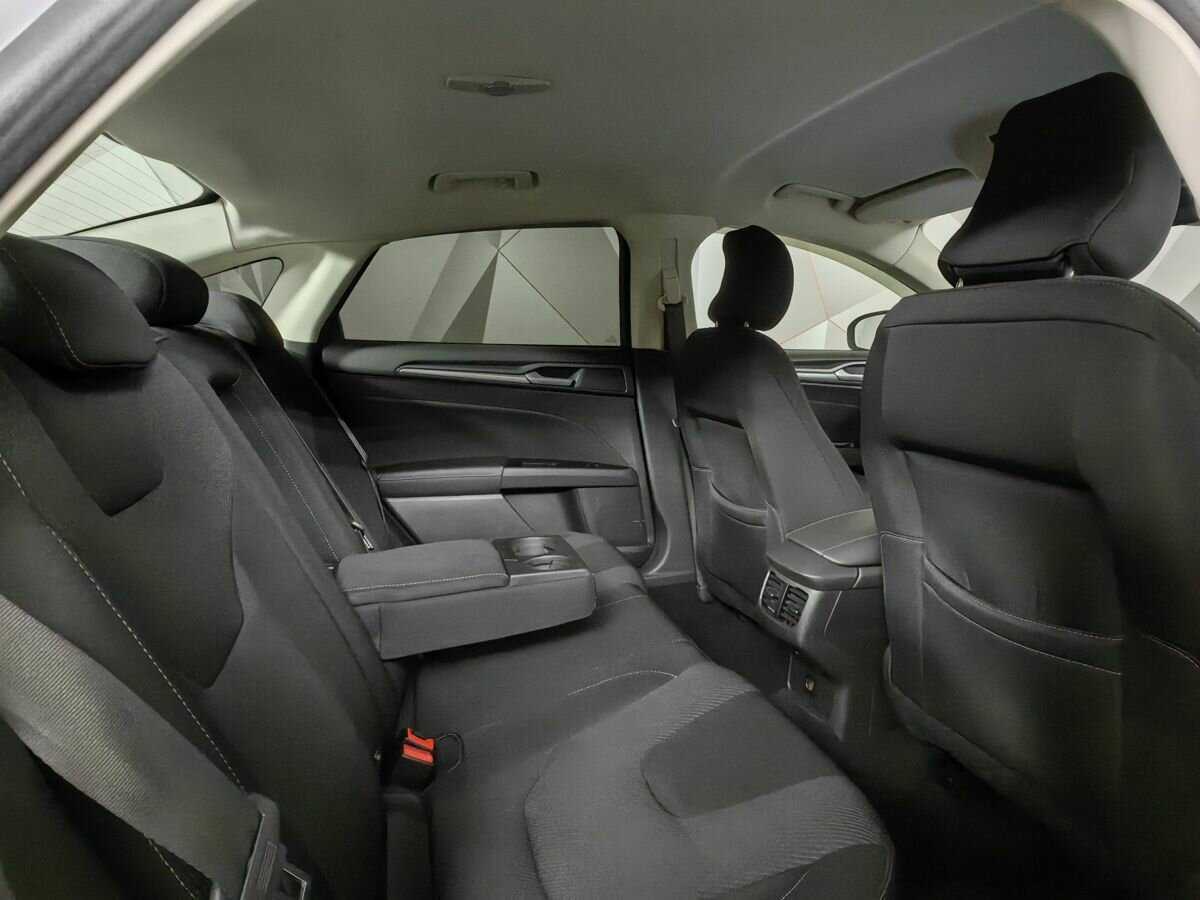Ford Mondeo 2017 года с пробегом. Фото: #11