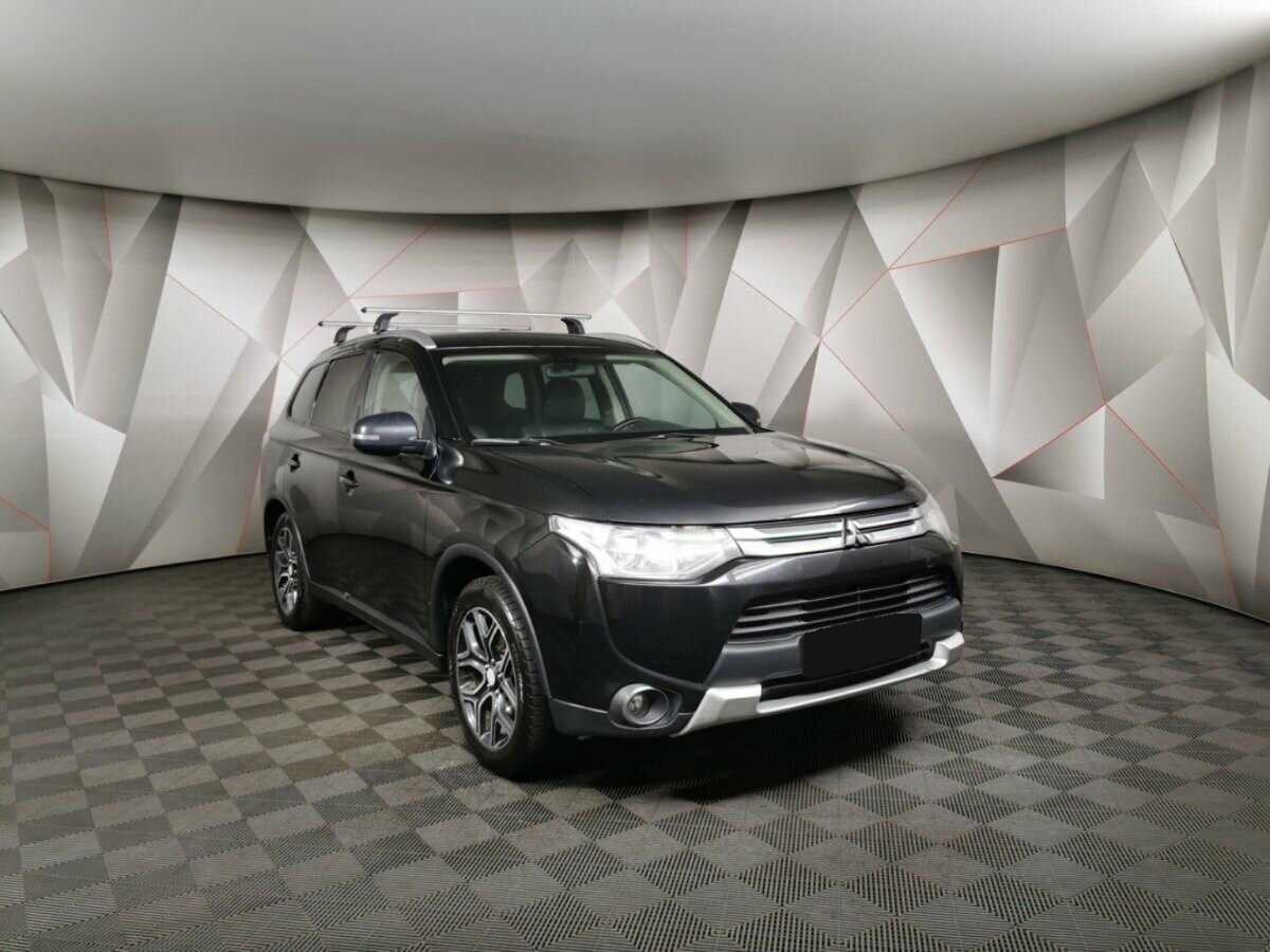 Mitsubishi Outlander 2014 года с пробегом. Фото: #2