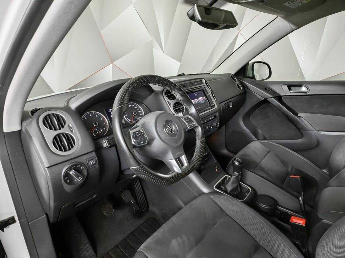 Volkswagen Tiguan 2016 года с пробегом. Фото: #12