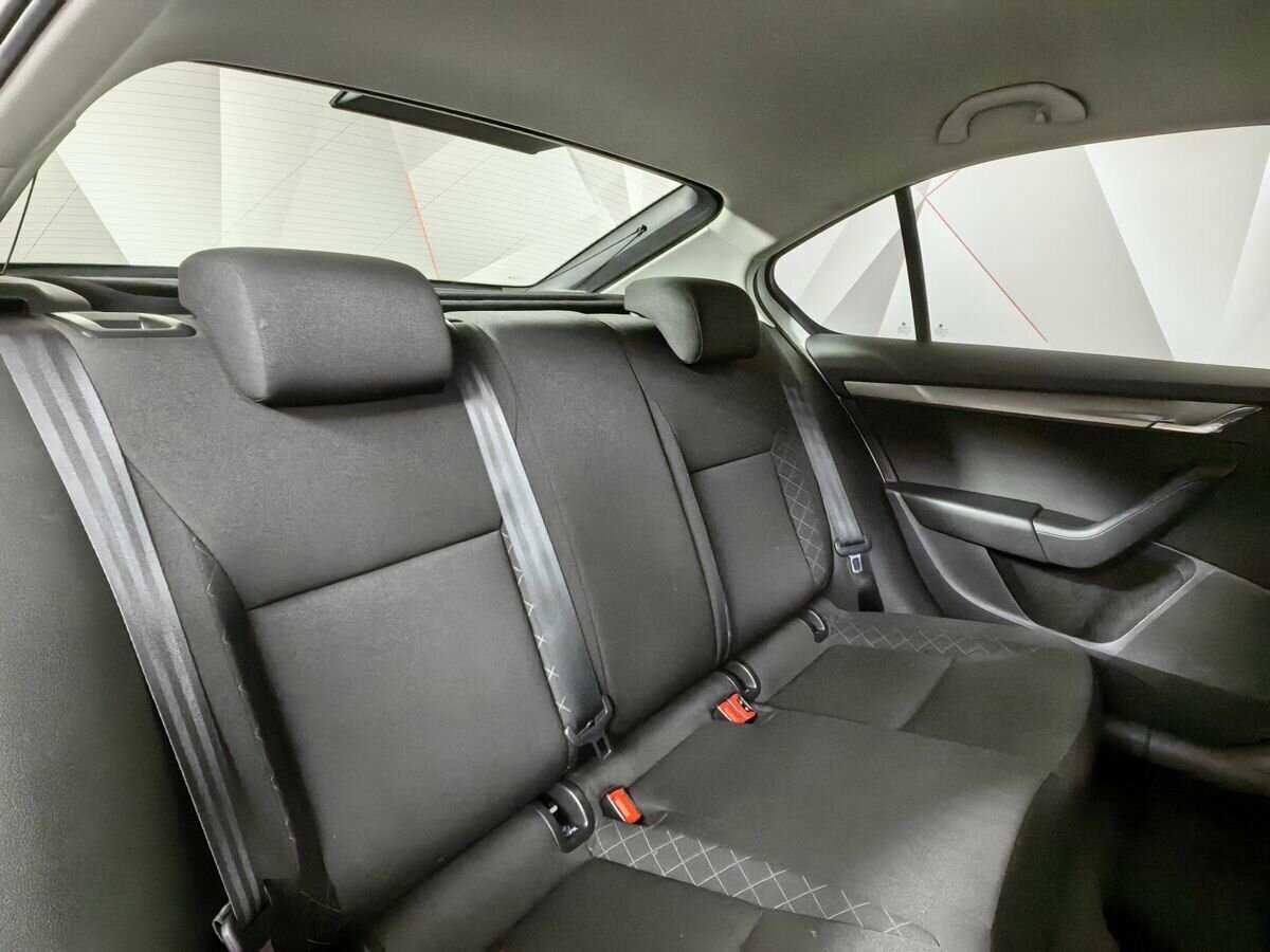 Skoda Octavia 2020 года с пробегом. Фото: #12