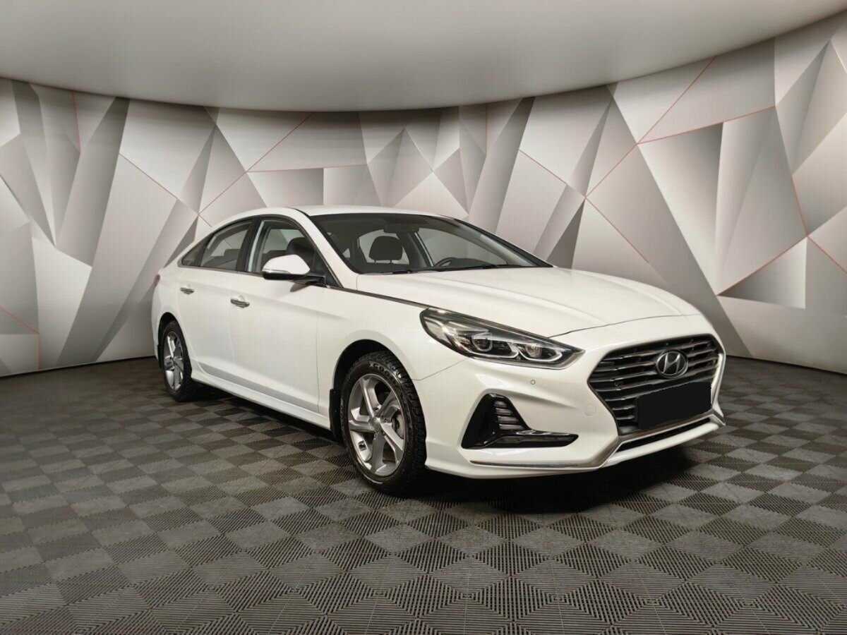 Hyundai Sonata 2018 года с пробегом. Фото: #2