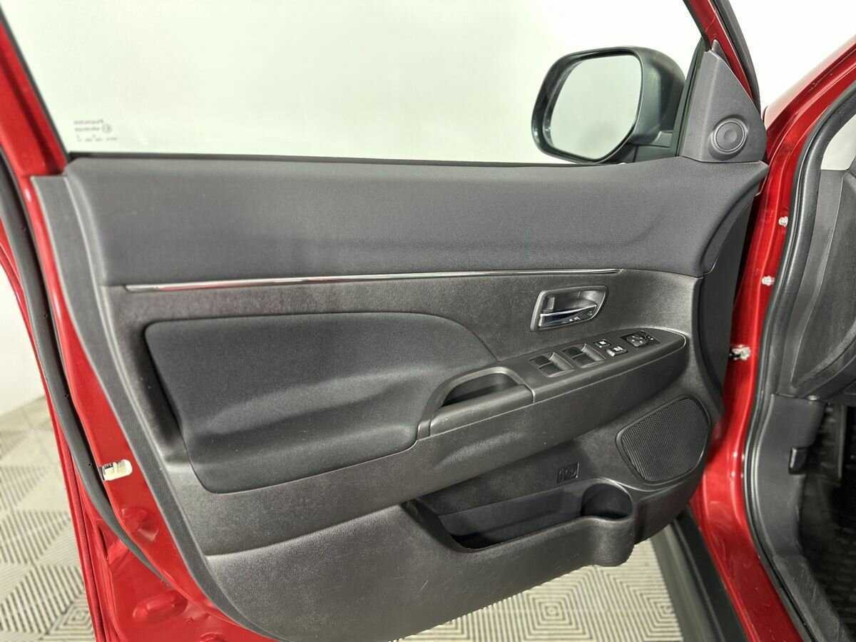 Mitsubishi ASX 2013 года с пробегом. Фото: #7