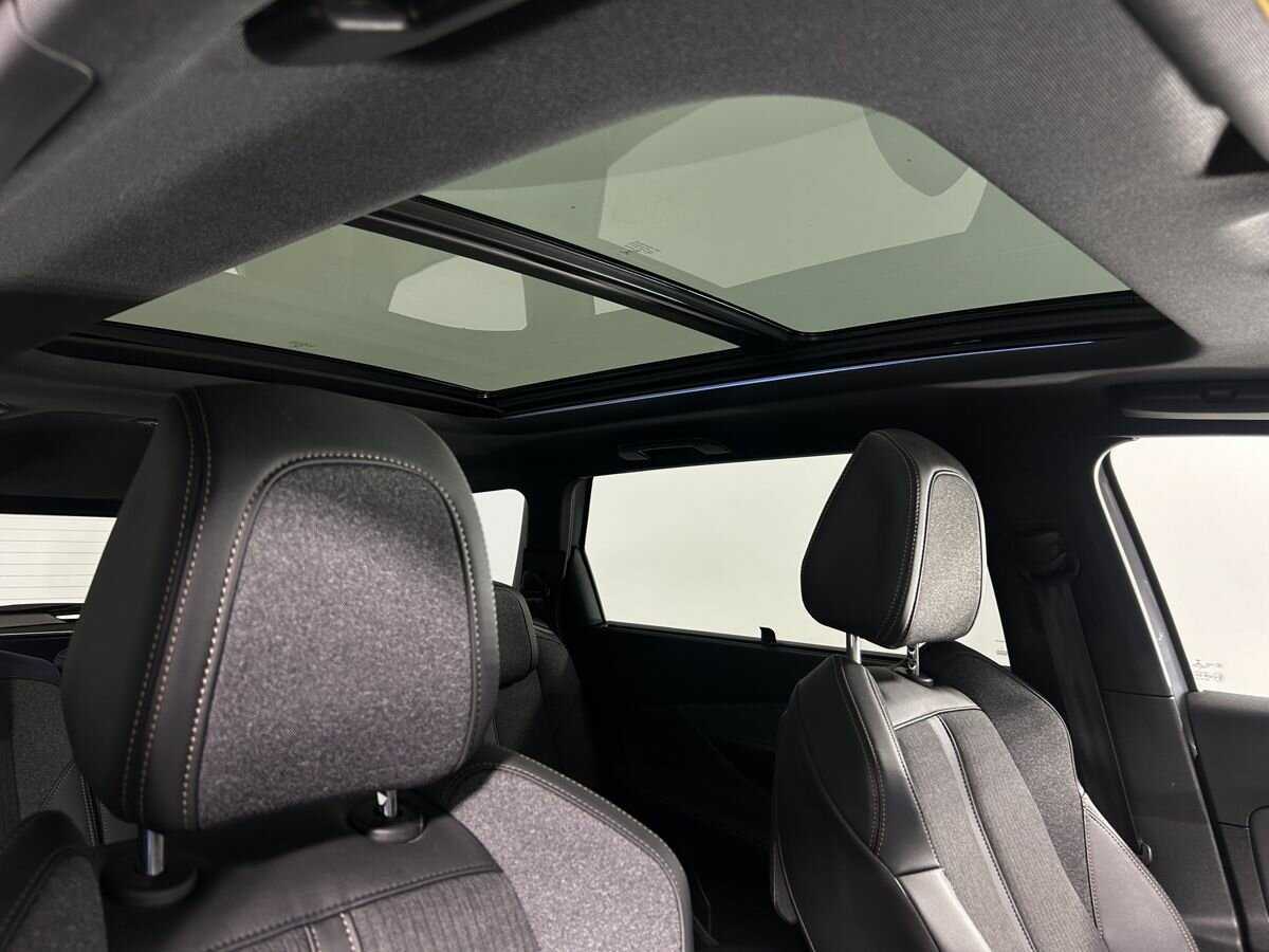 Peugeot 5008 2020 года с пробегом. Фото: #12