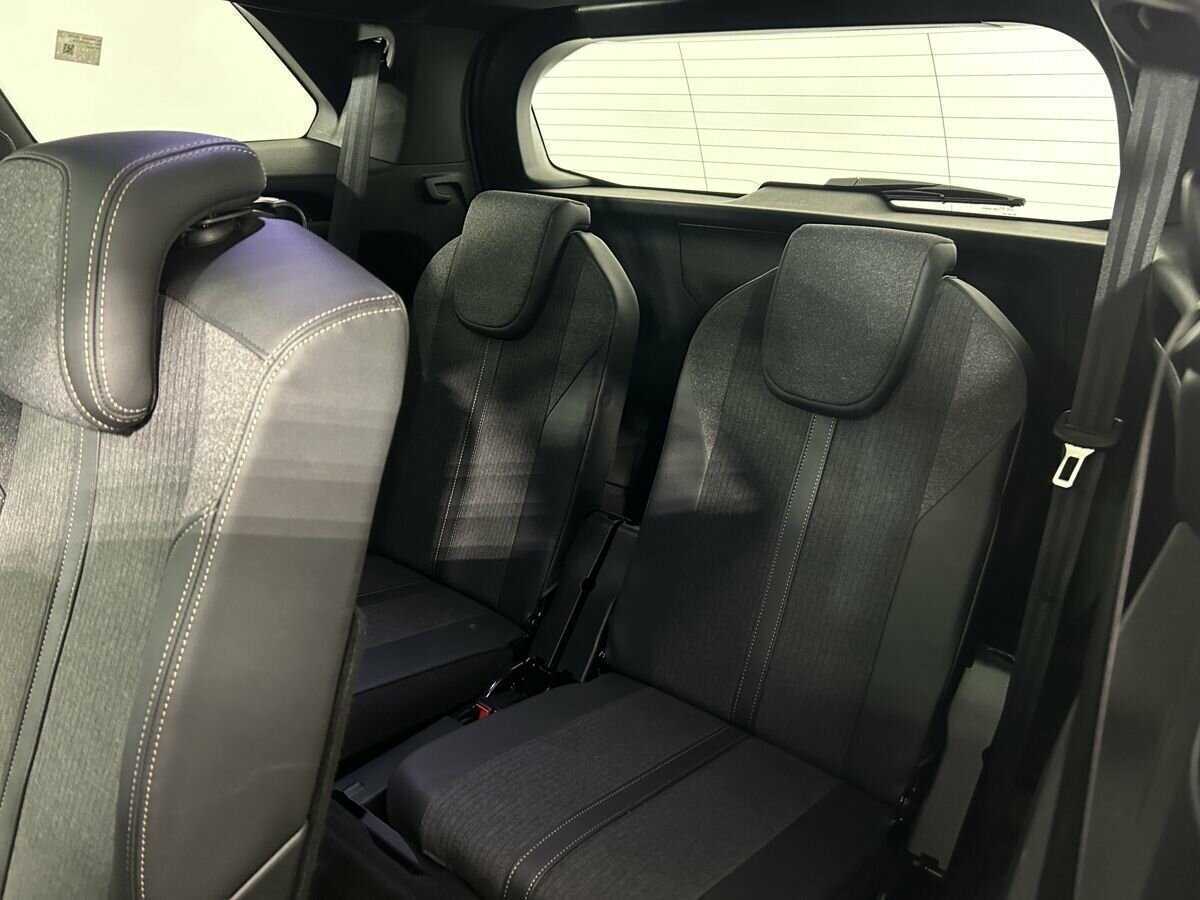 Peugeot 5008 2020 года с пробегом. Фото: #15