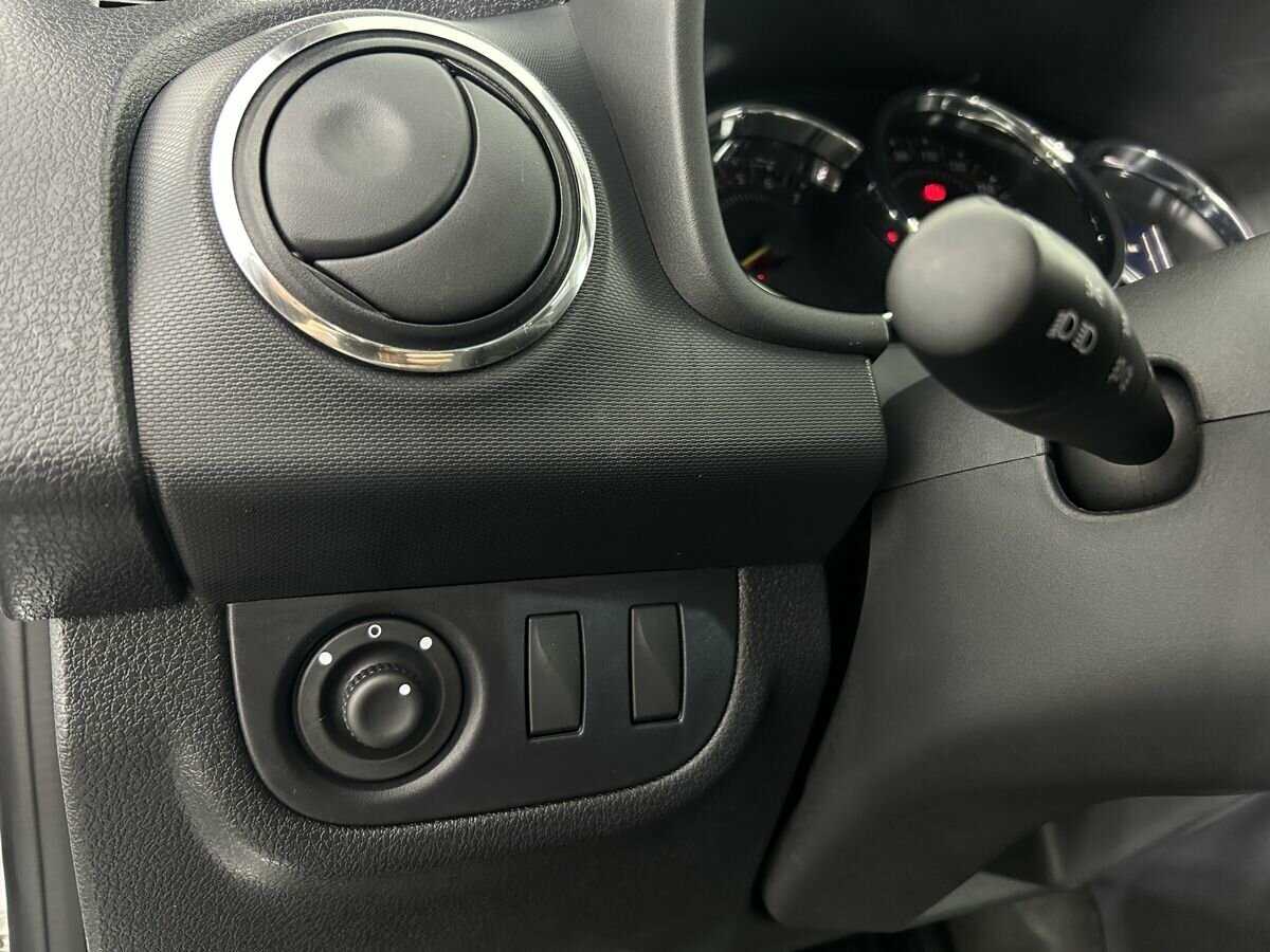 Renault Sandero 2021 года с пробегом. Фото: #8