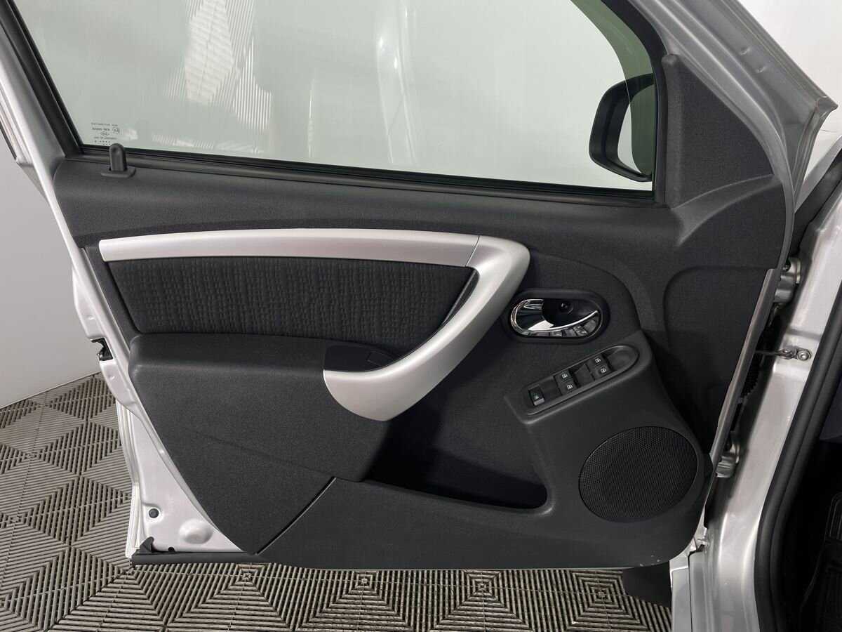 Nissan Terrano 2018 года с пробегом. Фото: #7