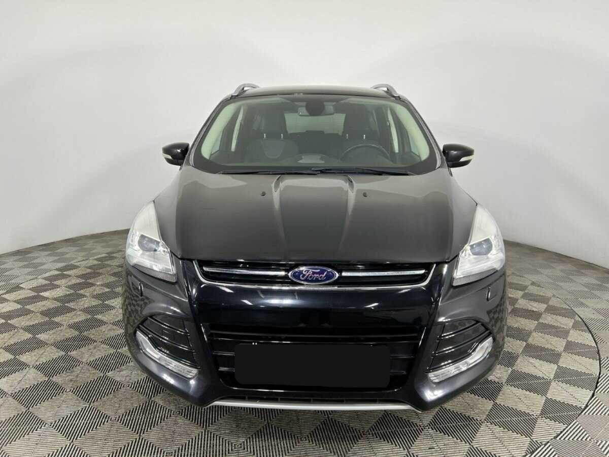 Ford Kuga 2015 года с пробегом. Фото: #1
