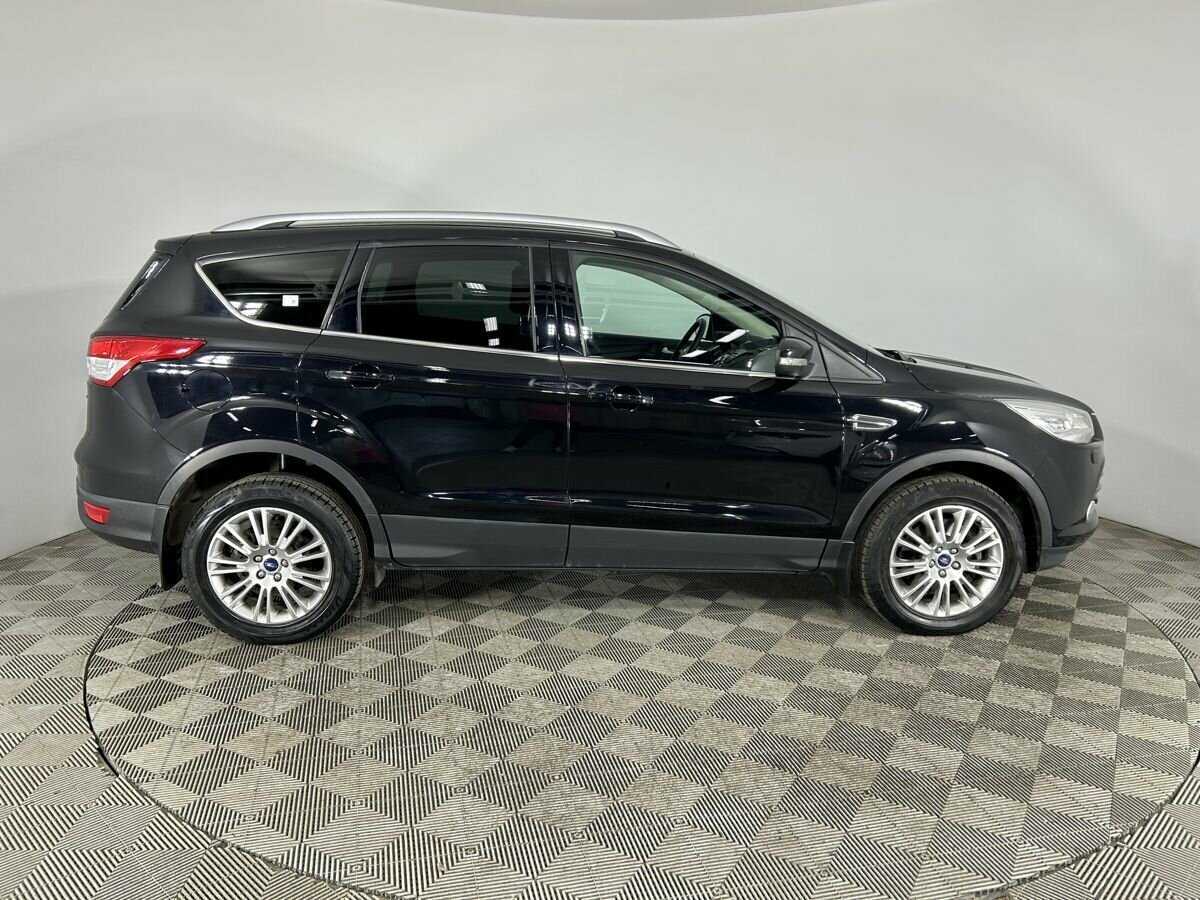 Ford Kuga 2015 года с пробегом. Фото: #3