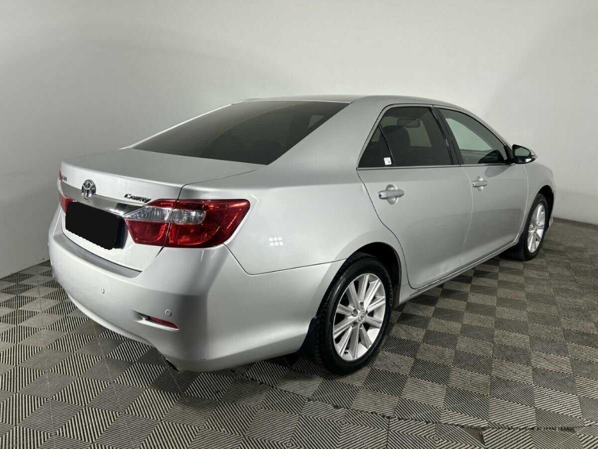 Toyota Camry 2013 года с пробегом. Фото: #5