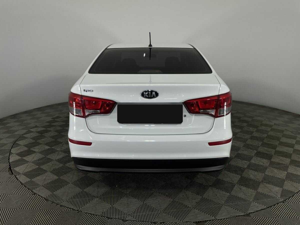 Kia Rio 2016 года с пробегом. Фото: #1