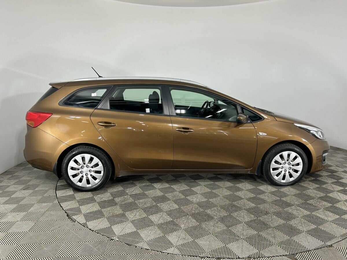 Kia Ceed 2016 года с пробегом. Фото: #2