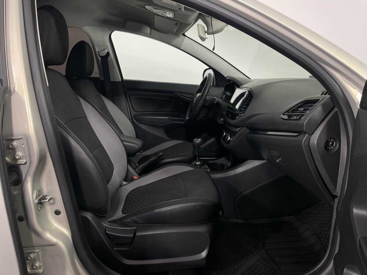 Lada (ВАЗ) Vesta 2018 года с пробегом. Фото: #13