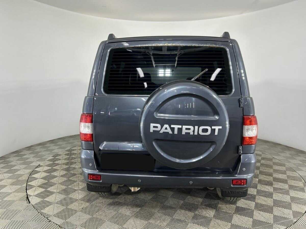 УАЗ Patriot 2016 года с пробегом. Фото: #2