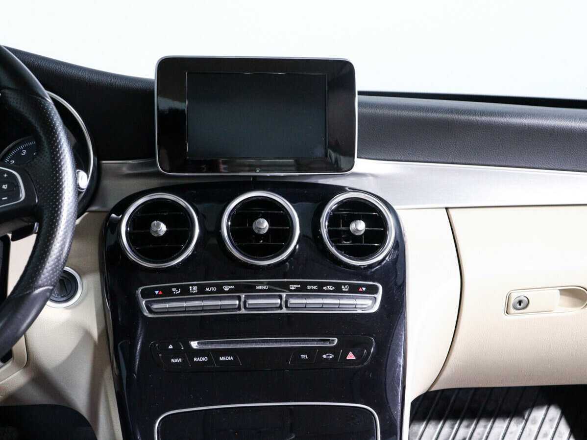 Mercedes-Benz C-Класс 2015 года с пробегом. Фото: #12