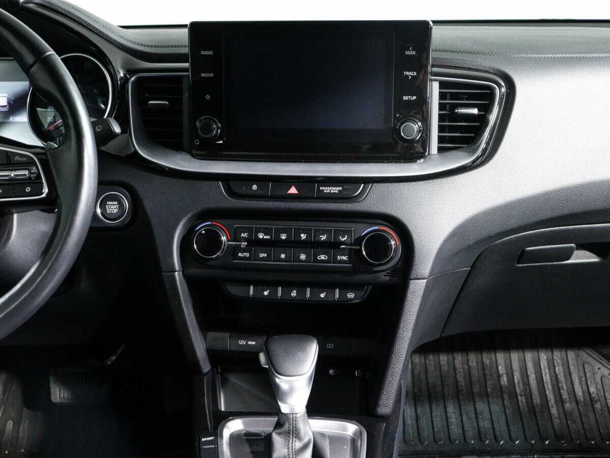 Kia Ceed 2020 года с пробегом. Фото: #10