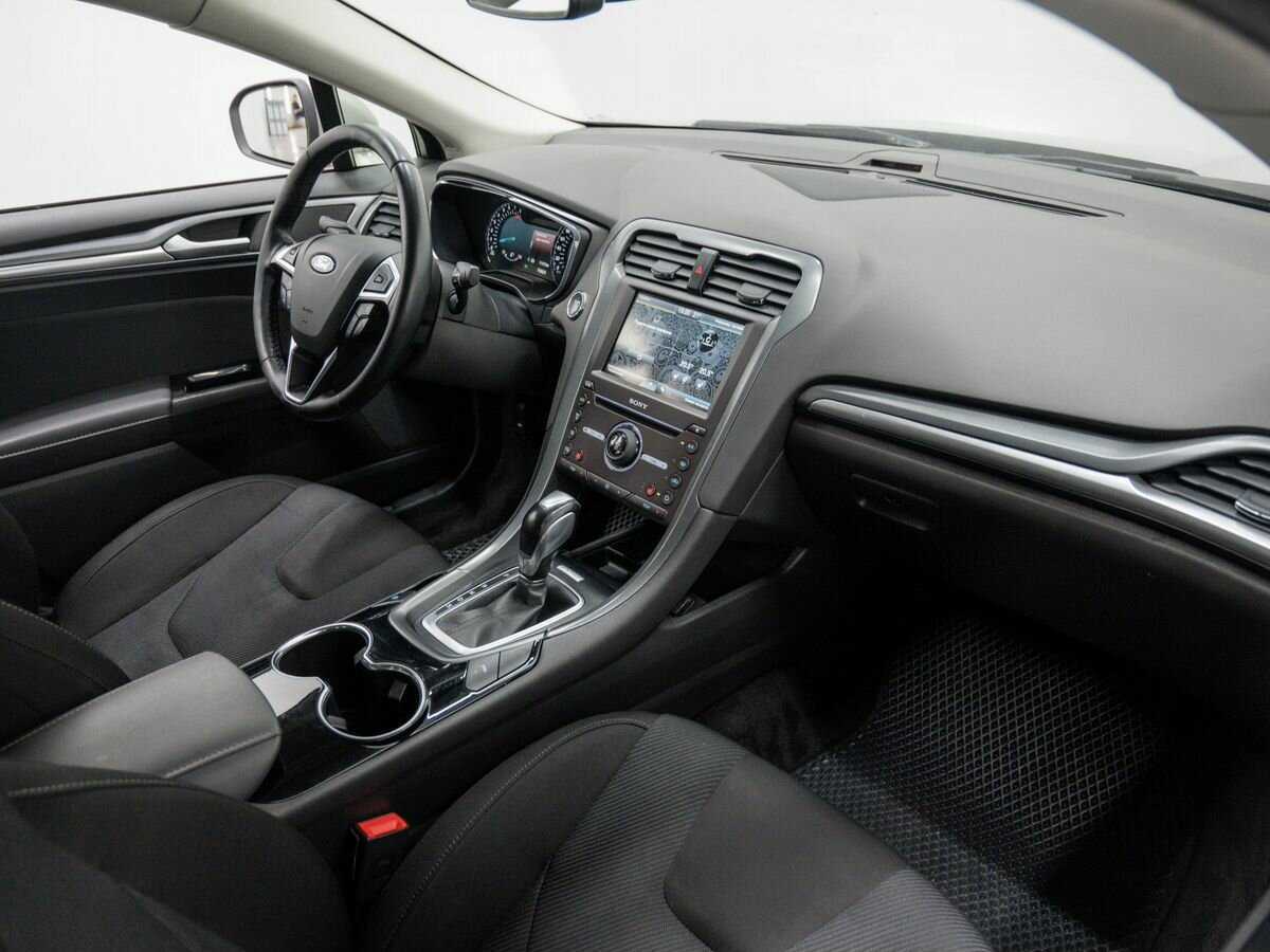 Ford Mondeo 2016 года с пробегом. Фото: #6