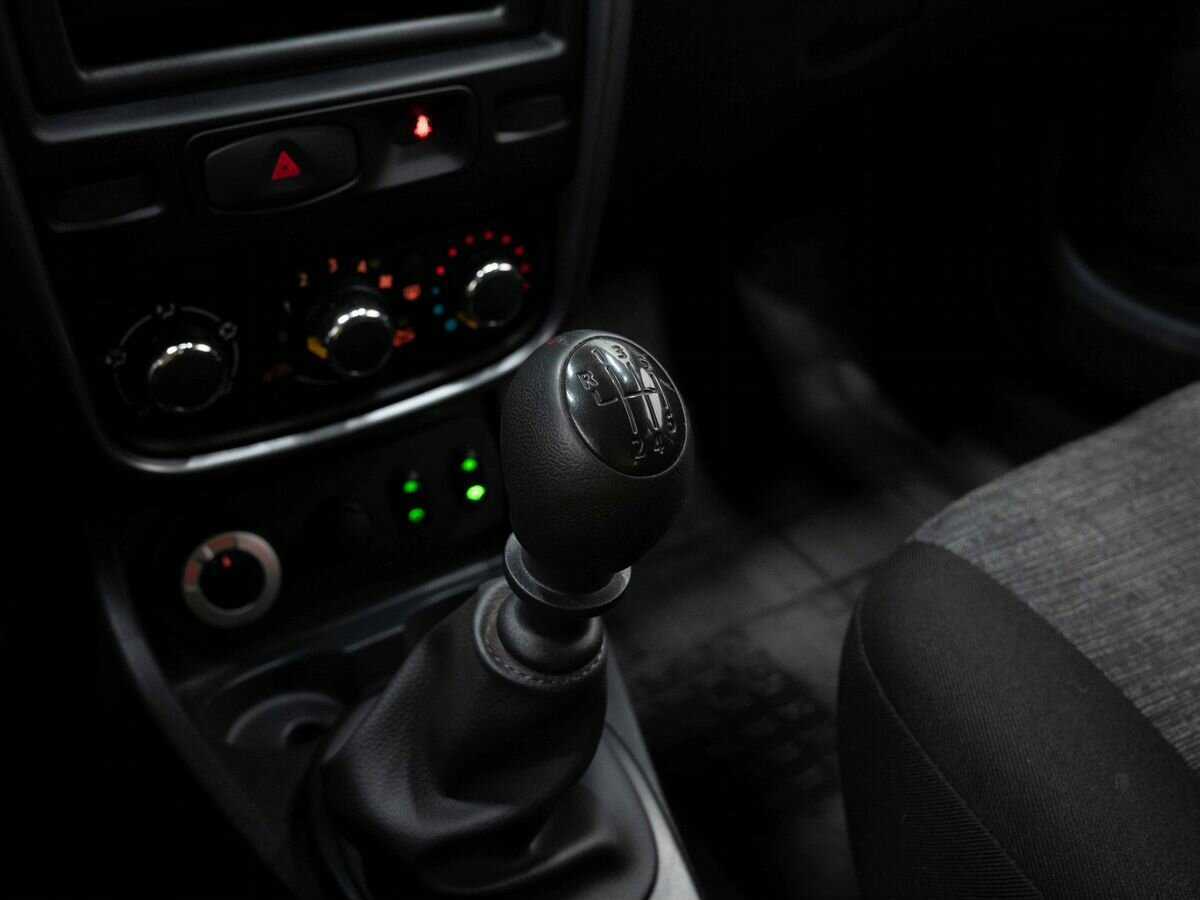 Renault Duster 2013 года с пробегом. Фото: #17