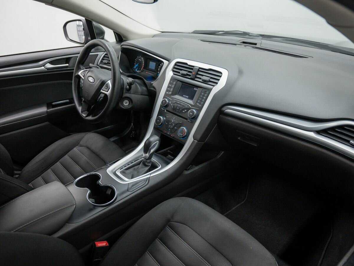 Ford Mondeo 2017 года с пробегом. Фото: #6
