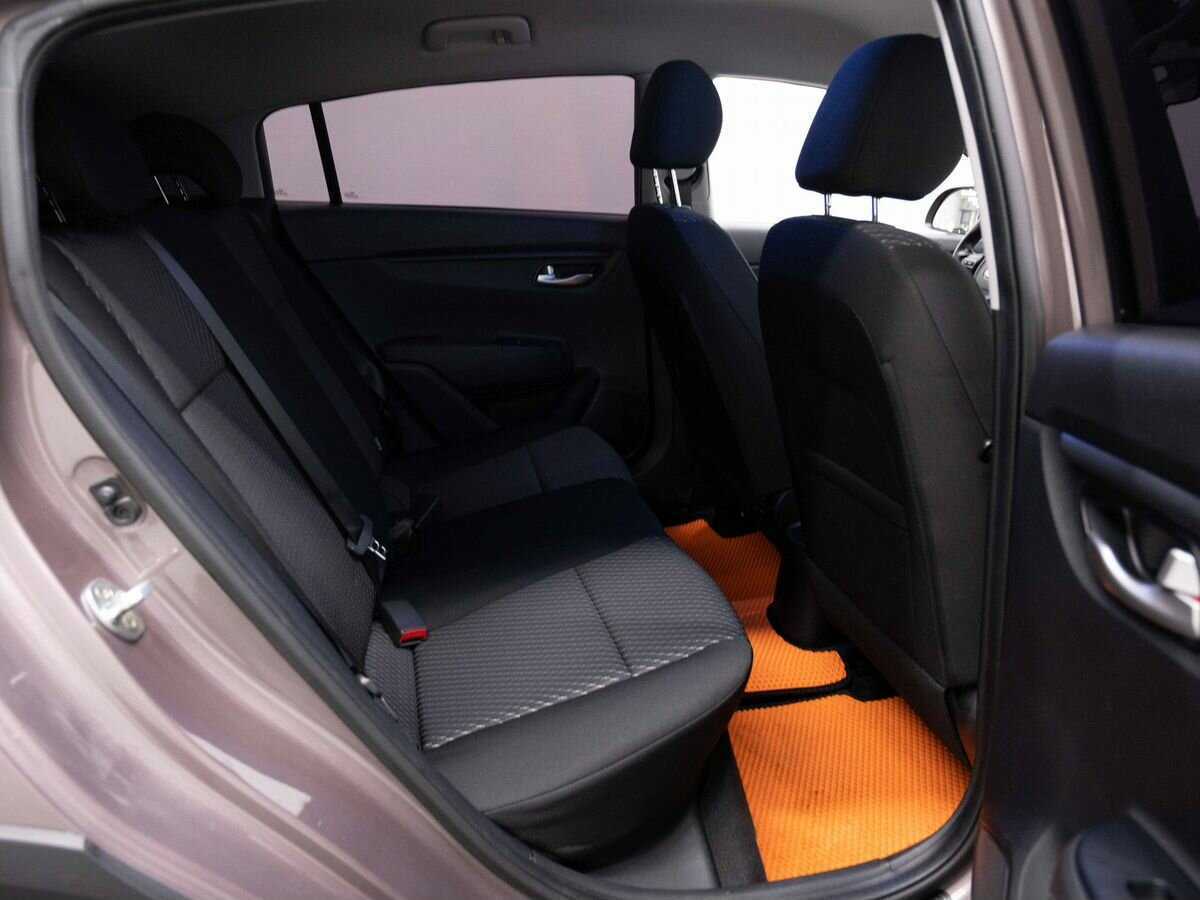 Kia Rio 2019 года с пробегом. Фото: #9