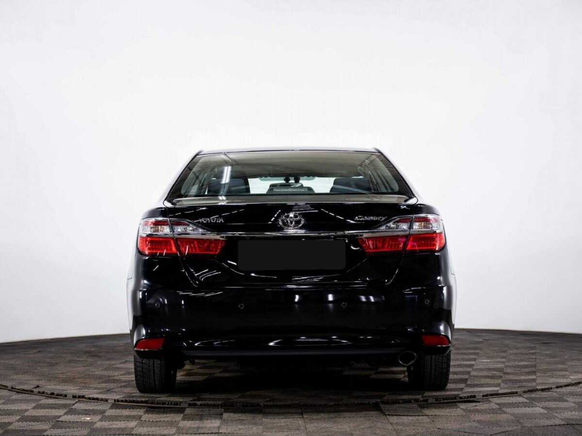 Toyota Camry 2016 года с пробегом. Фото: #4