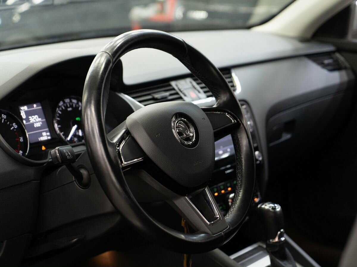 Skoda Octavia 2017 года с пробегом. Фото: #4