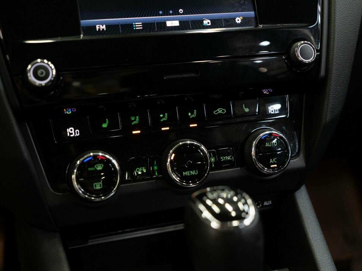 Skoda Octavia 2017 года с пробегом. Фото: #12