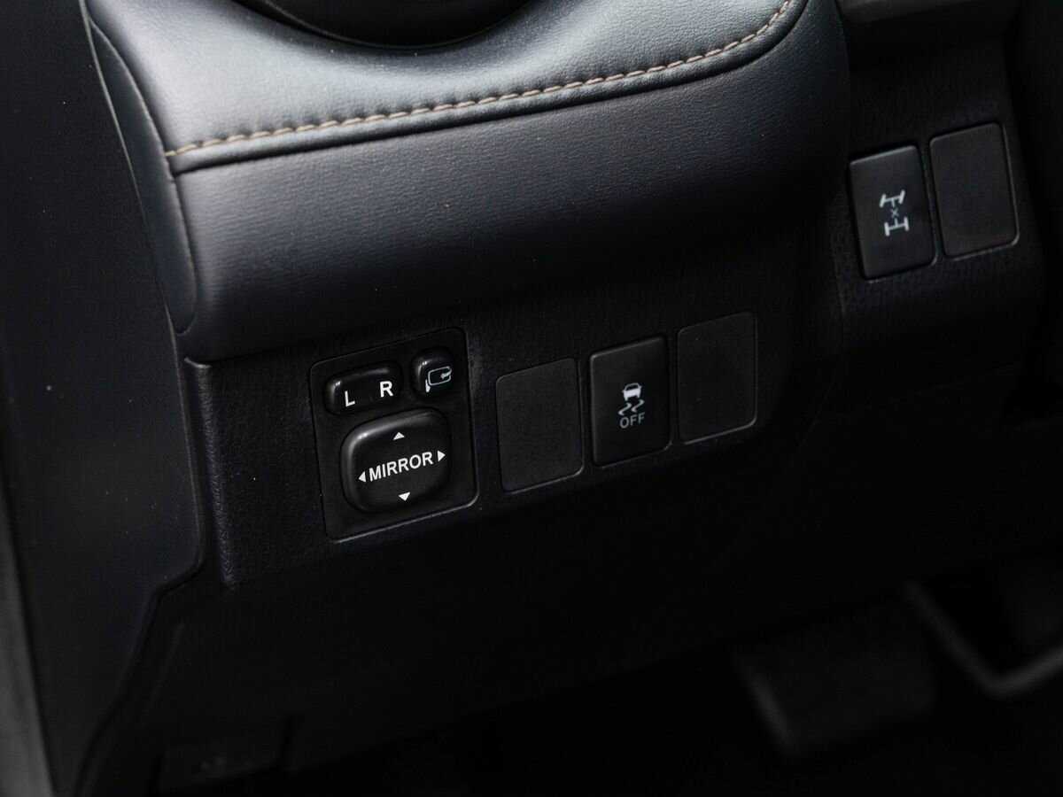 Toyota RAV4 2014 года с пробегом. Фото: #15