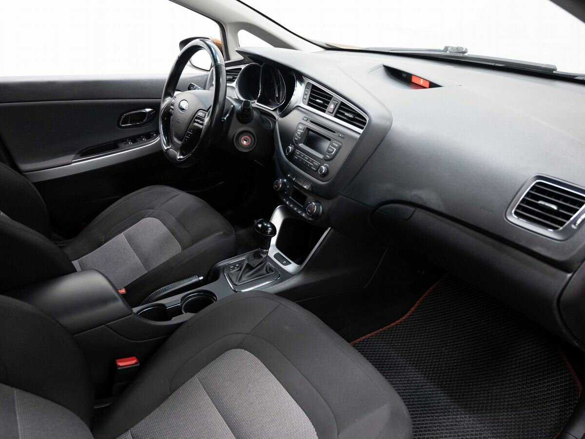 Kia Ceed 2017 года с пробегом. Фото: #10