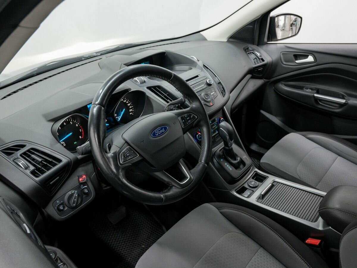Ford Kuga 2016 года с пробегом. Фото: #12