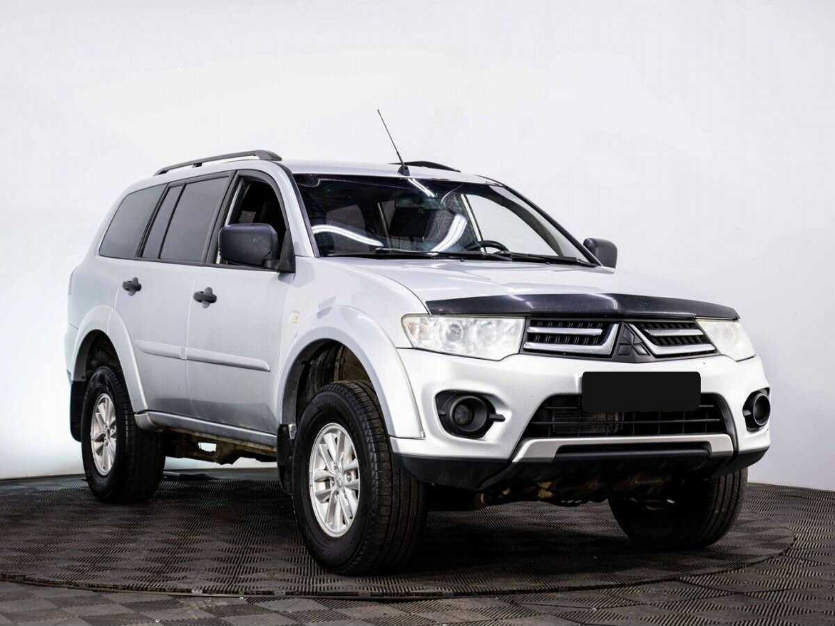 Mitsubishi Pajero Sport 2014 года с пробегом. Фото: #2