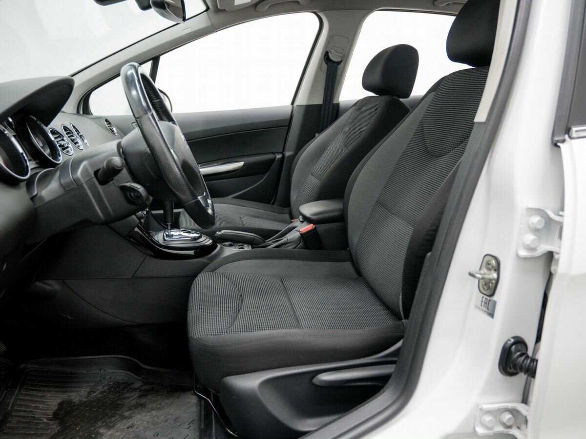 Peugeot 408 2017 года с пробегом. Фото: #13