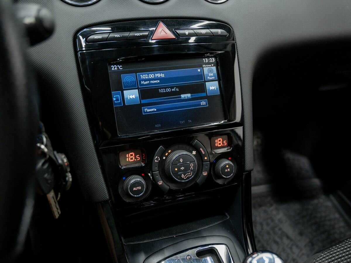 Peugeot 408 2017 года с пробегом. Фото: #17