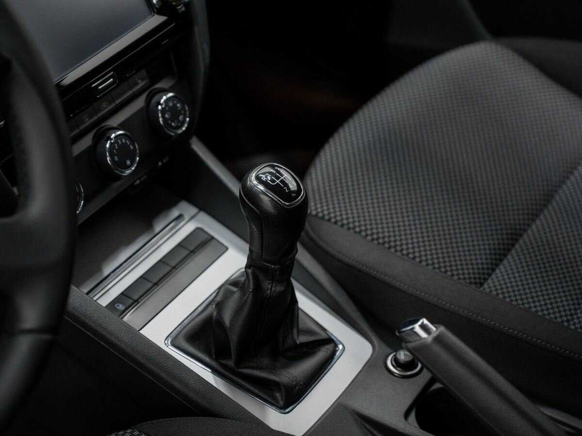 Skoda Octavia 2013 года с пробегом. Фото: #16