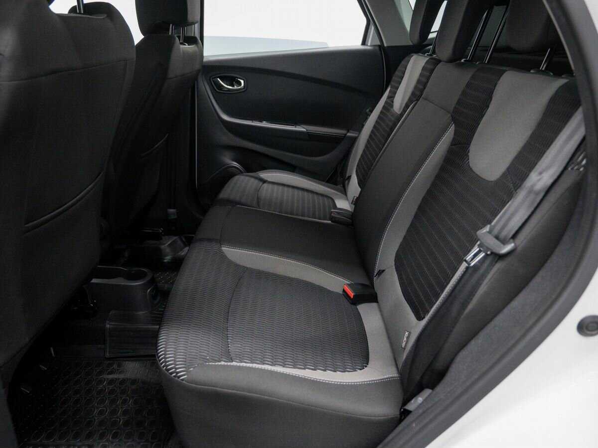 Renault Kaptur 2019 года с пробегом. Фото: #12