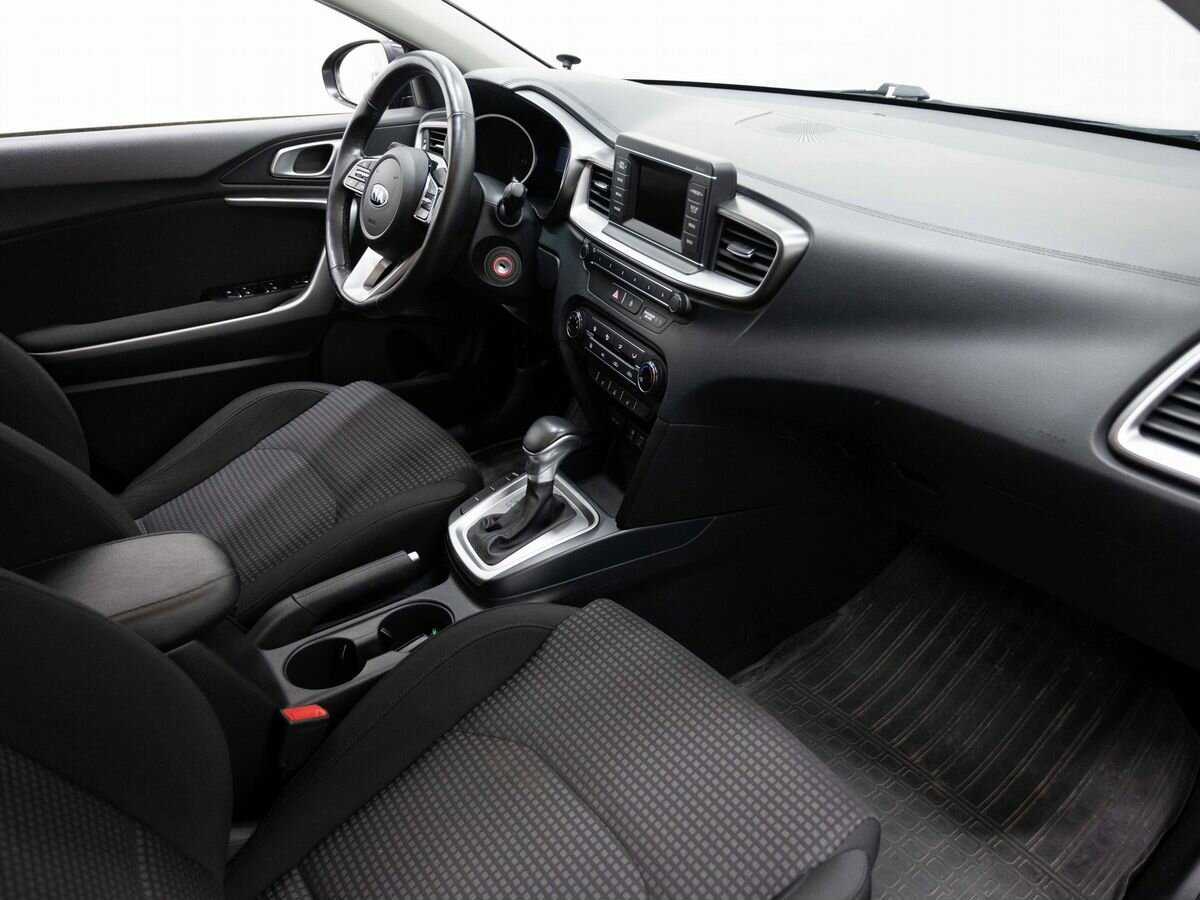 Kia Ceed 2018 года с пробегом. Фото: #10