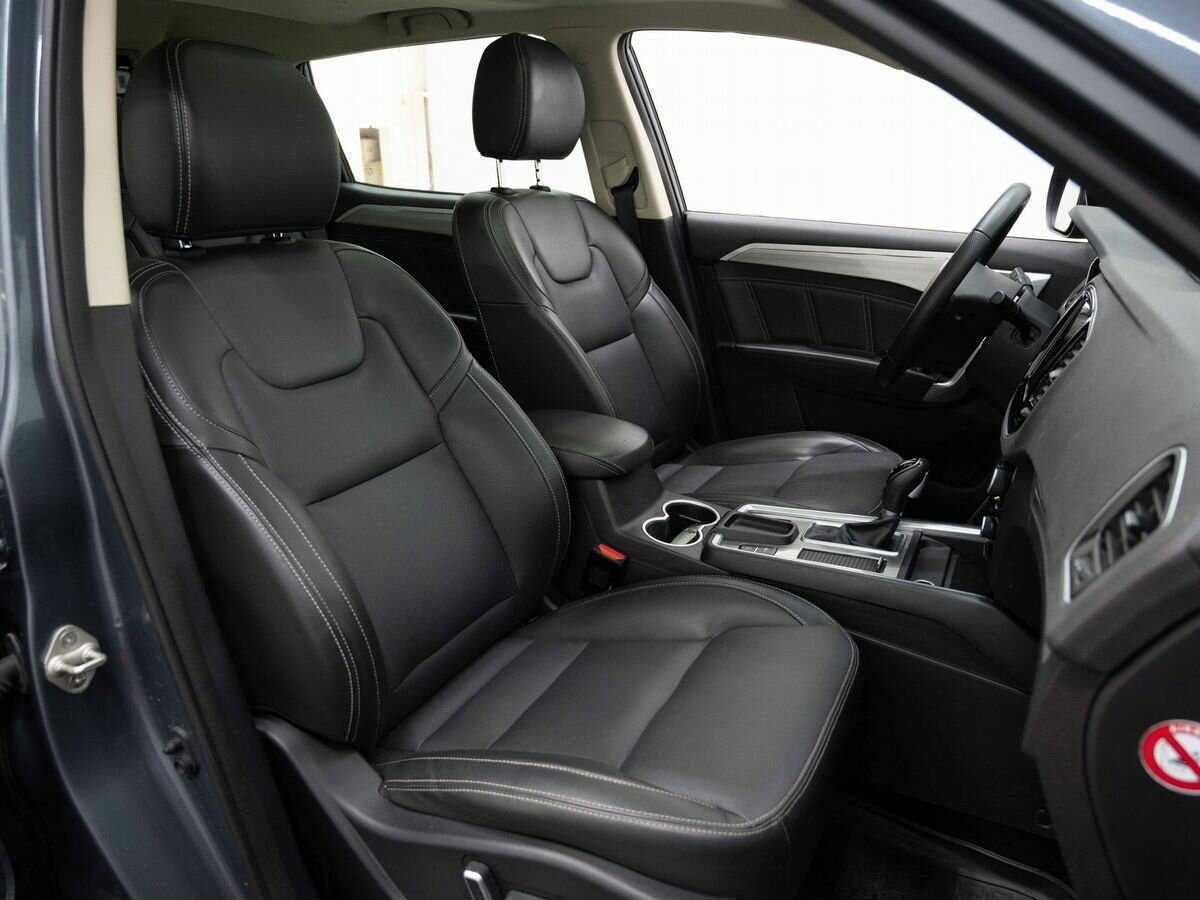 Geely Emgrand X7 2019 года с пробегом. Фото: #11