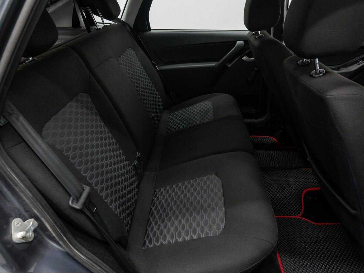 Lada (ВАЗ) Granta 2018 года с пробегом. Фото: #9