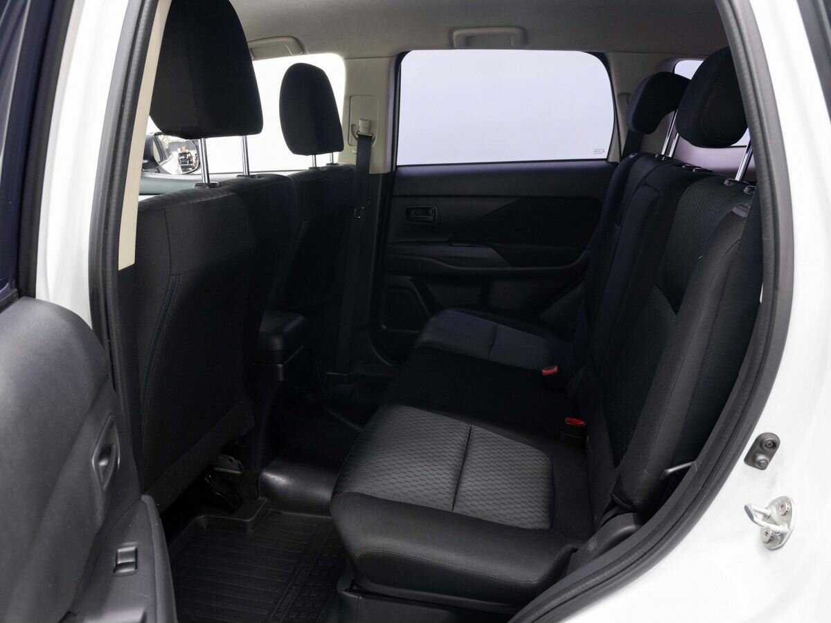 Mitsubishi Outlander 2014 года с пробегом. Фото: #8