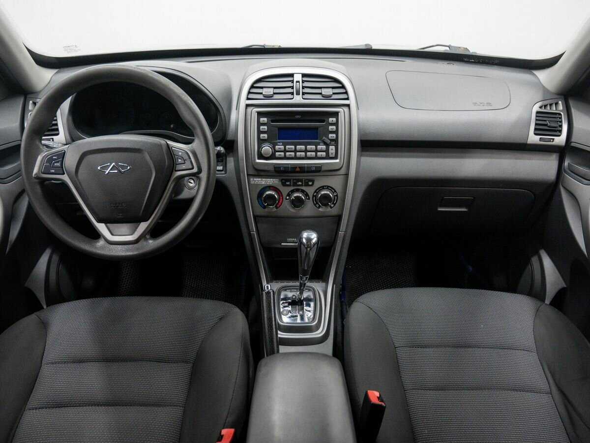 Chery Tiggo (T11) 2015 года с пробегом. Фото: #9