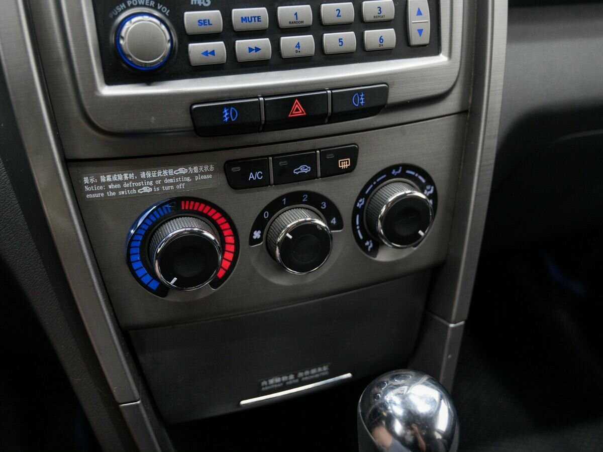 Chery Tiggo (T11) 2015 года с пробегом. Фото: #18