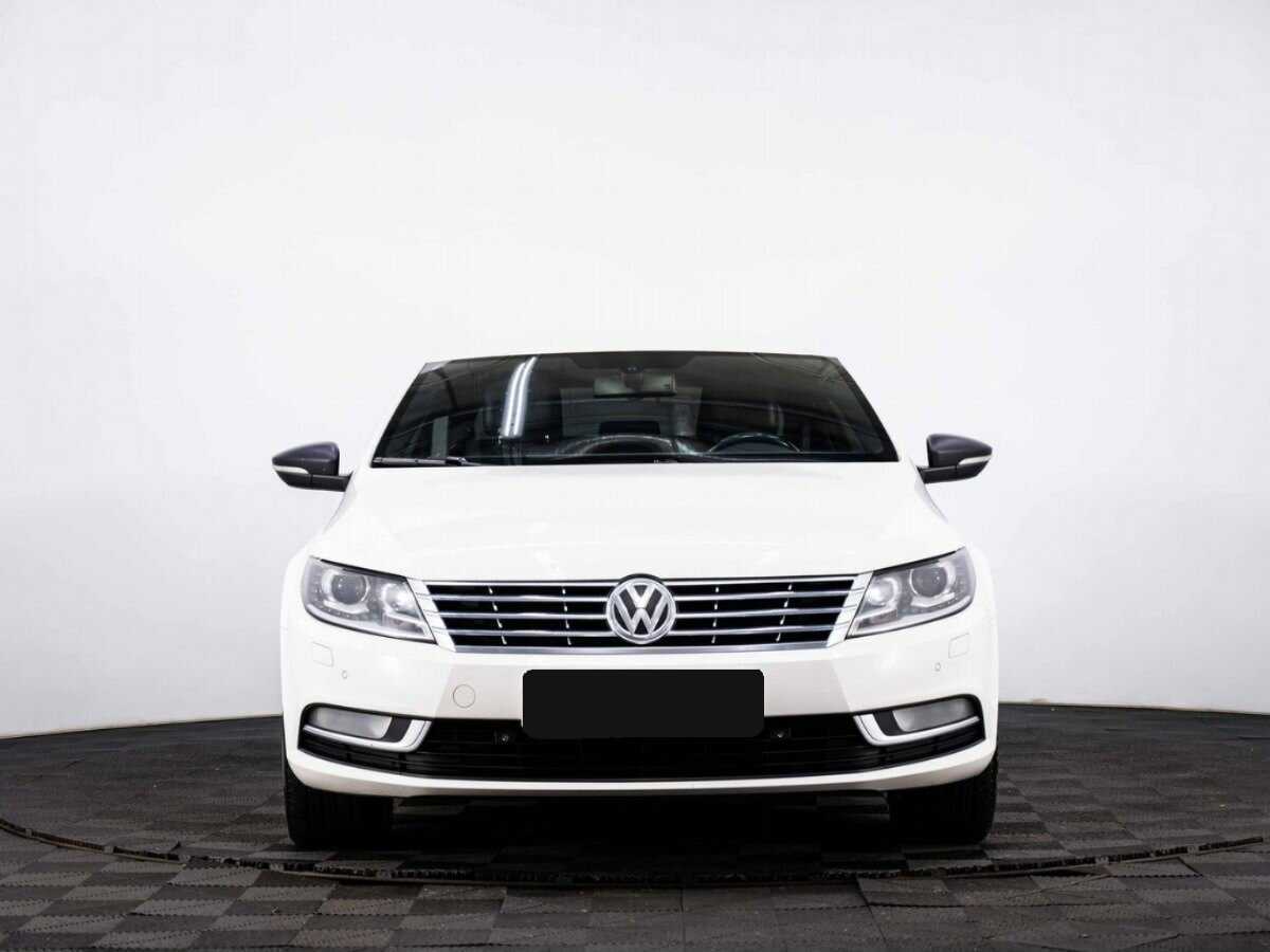 Volkswagen Passat CC 2013 года с пробегом. Фото: #1